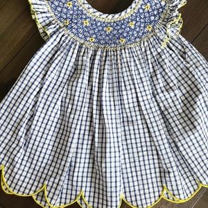 Sweet LaRose smocked sunflower baby girl top/dress.